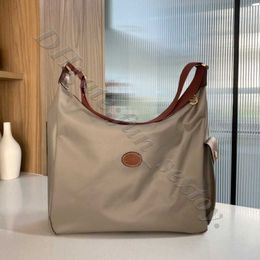 Dames handtas opruiming tas winkels groothandel ontwerper 95% korting op tassen tete 2024 forens kan hetzelfde zijn crossbody grote stijl nylon capaciteit faye een schouder postman rc6c