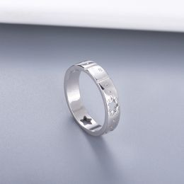 Vrouwen Hollow Star Finger Ring met stempel Goud Zilveren Letter Ring voor Gift Party Mode-sieraden Accessoires Maat 678910