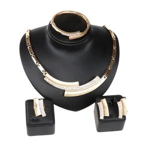 Vrouwen Sieraden Choker Kettingen Sets Bangle Ringen Geplatineerd Bruiloft Bruids Accessoires Set Mode Kristal Kostuum