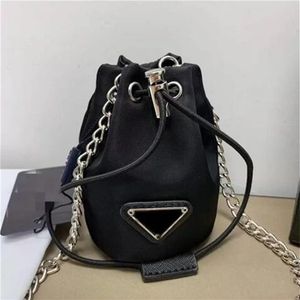 Llaveros para mujer, bolsos de mensajero de hombro con cadena larga pequeña, bolso de mano clásico con cordón, llavero de cintura tipo cubo 281w