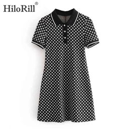 Mujeres de punto camiseta vestido girar hacia abajo collar casual mini vestidos femenino manga corta elegante verano vestido de verano bata femme 210508