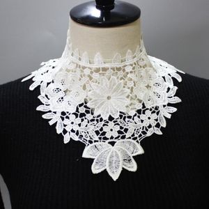 Femmes en dentelle florale Faux colliers chemises Collier détachable Collier Blanc Black Collier Falle Châle DÉCORATIV