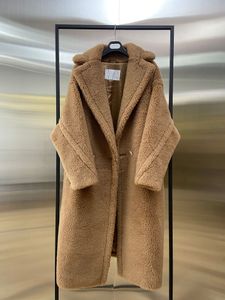 Femmes dame grande taille fourrure mouton cheveux manteau hiver chaud grosse taille surdimensionné haut de gamme manteaux 10600