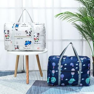 Vrouwen Grote Capaciteit Folding Duffle Bag Organizer Verpakking Kubussen Waterdichte Nylon Cartoon GIR Travel Bags Bagage Weekend Duffel