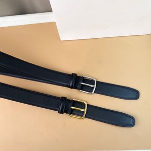 Ceintures en cuir pour femmes Boucle dorée Ceinture décontractée Ceinture à la taille Ceintures habillées à la mode / Ceinture décontractée Ceinture à la taille pour jeans