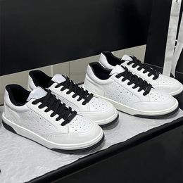 Zapatos de panda blanco y negro de cuero para mujer, zapatos casuales con bloqueo de color de alta calidad, zapatillas deportivas con cordones para mujer de lujo macarons