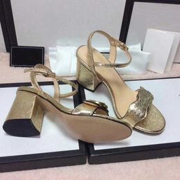 Femmes Sandales En Cuir À Talons Hauts Chaussures Double Matériel Doré En Cuir Véritable Sandales À Bride À La Cheville Robe Chaussures De Mariage 7,5 / 10,5 Cm Avec Boîte NO21