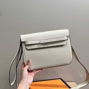 Dames leren schoudertassen Depeches Koppelingen Envelop Messenger Bag Sling Portemonnees en handtassen Luxe koehuid met twee lange riemen 240115