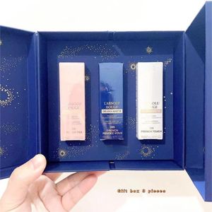 Dames Lipstick Gift Box 3 Pack Limited Star River Little Man Taille Lipstick # 274 # 295 # 196