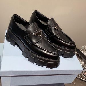 Zapatos mocasines de mujer Zapatillas de deporte casuales Zapatos de vestir Diseñador de moda de lujo Mocasines de cuero cepillado de chocolate Marca plana Plataforma de charol negro Corte bajo 35-41