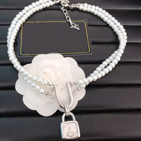 Collier pendentif serrure femme avec timbre Double couche colliers lettre perle pour fête cadeau