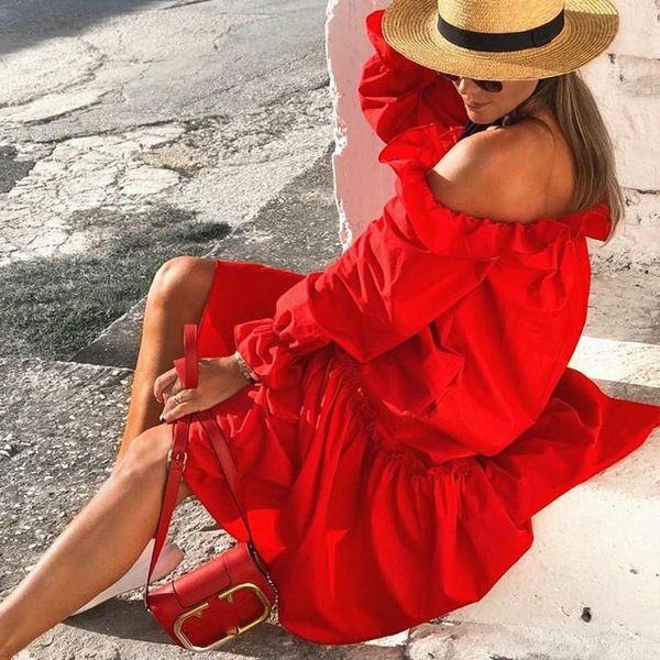 Mujeres Vestidos largos bohemios Sexy Slash Neck Rojo Negro Maxi Beach Dress Manga suelta Boho Ruffle Vestidos Mujer Casual