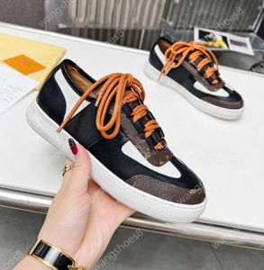 Femmes Lous Open Back Sneaker Designer Casual Chaussures Mode Sneaker Luxe Cuir Haute Qualité Chaussures Baotou Pantoufles Taille 35-40