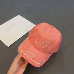 Femmes De Luxe Designer Casquette De Baseball Or Soie Tricoté Lettre Casquettes En Nylon Rose Chapeaux Hommes Ajusté Casquette Sport P Chapeau Bonnet 238315BF