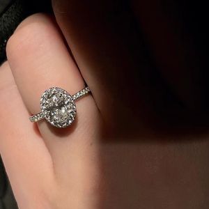 Vrouwen Luxe designer ring ellips ovaal Ingelegde moissanite Diamanten Ringen Sieraden PT950 plated vriendin Geschenken Engagement Bruiloft opening ring 1574