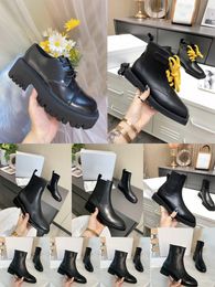 Vrouwen luxe designer schoenen Speed ​​Trainer Sock Boots Chaussures Dorky Dad Tripler Chaussettes Hangbag Dames Sneakers Bottines 2023 Paris Casual Chaussons