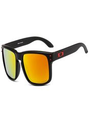 Lunettes de soleil de concepteur de luxe OO9102 HD Polarise Cycling Sunglasses Mens Surf / Pishing Grasses Colorful Rebating Sunglasses Package8123357
