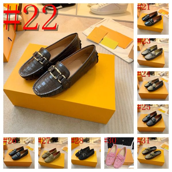 Zapatos planos de lujo para mujer Zapatos de vestir Tacones altos Cuero real PVC Tono dorado Triple negro Nuede Rojo Picos Sandalias Fiesta Boda Oficina Bombas Tamaño 35-42