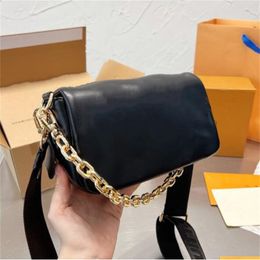 Femmes Luxurys Designer Sacs Handsbag Female sacs à main Lady Messenger Sac d'épaule de mode Luxury Crossbody Tote Wallet