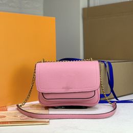 Women Luxurys Designers Bags 2021 moda y cómodo bolso de hombro para mujer número M57072 Tamaño: 23-17-11cm