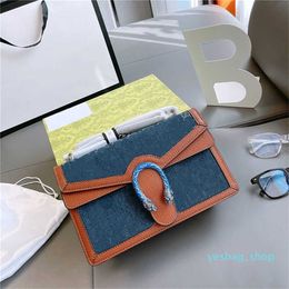 Femmes Luxurys Designers Bags 2021 Sac ￠ main multiplet pr￩f￩r￩ en cuir 11 sacs ￠ bandouli￨re 3 pcs Messenger Bag