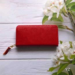 Vrouwen luxe ontwerpers portemonnee Polset Handtas tas Lady Passport ID Creditcardhouder Cowhide Koppeling Wallet Gravure Pu Leather 60AP067