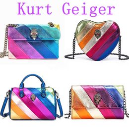 Femme Man Heart Designer Sac Kurt Geiger Handbag Rainbow Luxurys London Eagle en cuir Purse Strype Bouette Tote Tote Shop Crossbody Chain Messenger Sacs