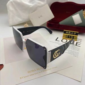 Femmes Men Box Goggle Designer avec des lunettes de soleil rétro Classic Brand Fashion UV400 Lunettes de voyage BEAC SEXET