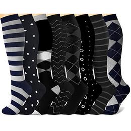 Calcetines de compresión para hombres y mujeres de 15-20 mmHg para correr, senderismo, viajes, circulación, atletismo, calcetines deportivos de nailon