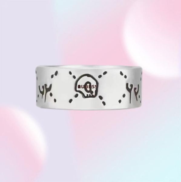 Femmes hommes fantômes Skull Designer Ring Letter Rings Gift for Love Couple Fashion Jewelry Accessoires4315919