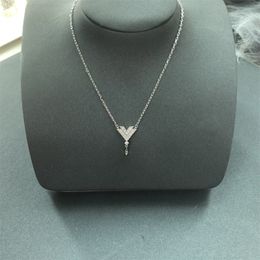 Vrouwen Mannen Brief Floral Hanger Ketting met Doos Diamant Bling Chain Exquisite Charm Persoonlijkheid Kettingen Unisex Gift Jewelry