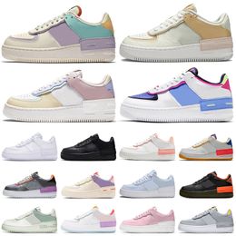 nike air force 1 femmes hommes chaussures plate-forme triple chaussure de running noir blanc Twist Tropical Spruce Aura Hyper Crimson formateurs mens baskets de sport en plein air