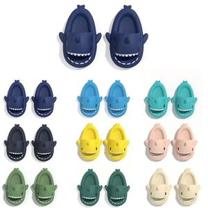 Vrouwen mannen slippers slijbanen schuine kinderen ontwerper sandaal unisex volwassen strand waterdichte schoenen buitenshuis binnenshuis indoor sneakers slip-on watermeloen 921 883 d sa