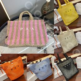 Mode strozak Zomer strandtas Designer holle tas Boodschappentas Grote capaciteit draagtas Luxe handtas Dames schoudertas driehoek Raffia Gehaakte bakken Damestassen