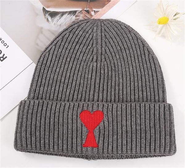 Femmes Hommes Bonnet Designer Bonnet Chapeaux d'hiver Tête d'hiver Chaud Doux Texture Exquise Toutes Les Saisons Épaissir Chaud Élastique Designer Bonnet Confortable GA050