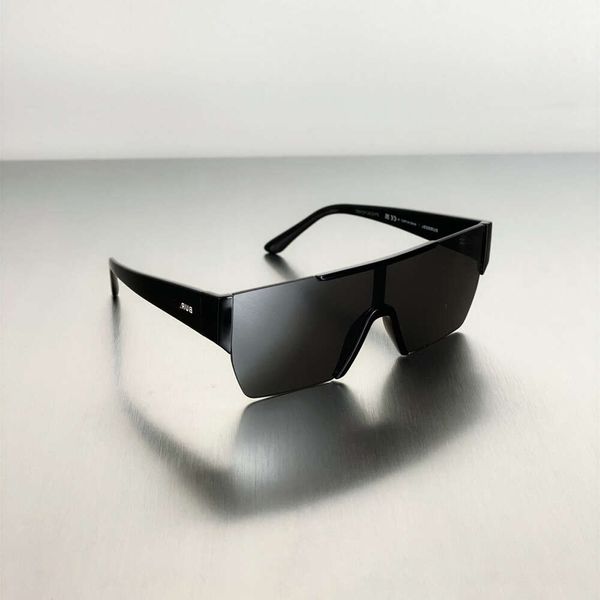 Lunettes de soleil pour hommes B.