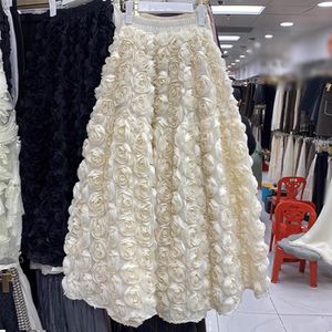 Vrouwen nieuw ontwerp elastische hoge taille 3d rose bloem luxe baljurk lange rokken beige zwarte 2 kleuren