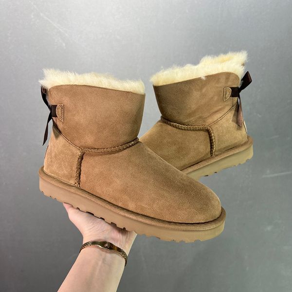 Botas de invierno Mini Bailey para mujer, diseño de lujo, clásico, lazo de cinta única, bota de nieve de barril bajo, suela de goma, antideslizantes y botines cálidos de fondo plano para mujer