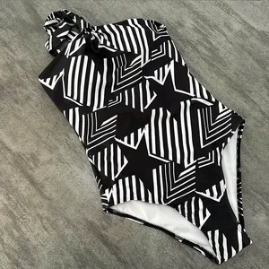 Dames één stuk sterrenpatroon verbatage zwempak zwemkleding string bather badpak zwart witte zwempakken