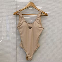 Dames Eendelige badmode met pads Bikini Set Push-up Schouderriem Letters Badpakken Badpak Zwempak Zwart Mode 24SS