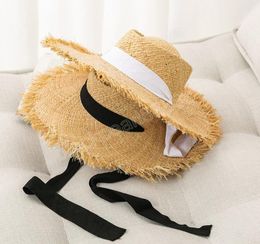 Femmes surdimensionnées Big Brim Raffia Hat de paille Summer plage UV Protection des chapeaux Soleil Floppa Boater Gorro1758139