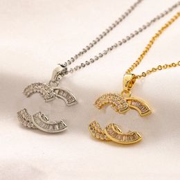 Colgante de mujer, gargantilla de marca de diseñador, 2023, chicas románticas, chapado en oro con diamantes, collar para fiesta de boda, regalo familiar, joyería al por mayor