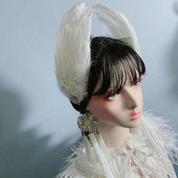 Pince à cheveux en plumes d'ange pour femmes, ornement de couvre-chef en perles, accessoire Chic pour coiffure de fête de mariage, épingles à cheveux