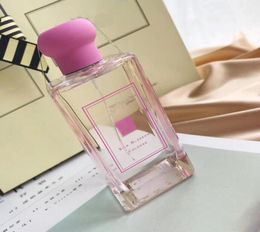 Femmes Perfume de haute qualité Fresh Clean Elegant and Lasting Fragrance Brand Blossoms Femme Edt100ml Fast Livrot1716105