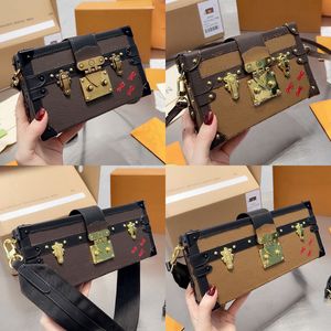 Mujeres Petite Malle Monogramas Patrón de lona Bolsa de baúl Francia Marca de lujo L S-lock Casa Motivo Forro Caja Bolsos de hombro Lady Mini Caso Bolso de diseñador cruzado 20 cm