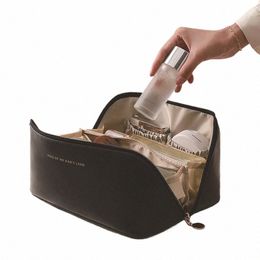 Sac de maquillage d'oreiller pour femmes LECTURE COSMETIQUE DE LUXE BLACK LETTRE DE TRAFFACE DE VOYAGE IMPRIMÉ Organisateur de stockage de grande capacité F0CR IMPHARGE F0CR #