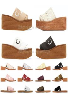 Plates-formes de femmes sandales concepteurs célèbres woody mules slipper de qualité supérieure diapositives en caoutchouc8156671