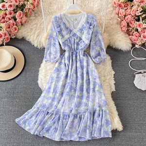 Femmes Violet / Blanc Robe en mousseline de soie imprimée florale Vintage Volous V-Col Vouffles Puffle manches longues A-Line Midi Vestidos Plus Taille Summer Y0603