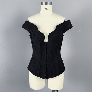 Les femmes poussent le corset bustier de luxe de luxe