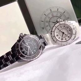 Fonds de la montre de quartz marque de mode Watch de mode 33 mm38 mm en céramique montre la Saint-Valentin Mothers Day Gift Produit Couleur correspondant à l'objet de photos Montre de Luxe